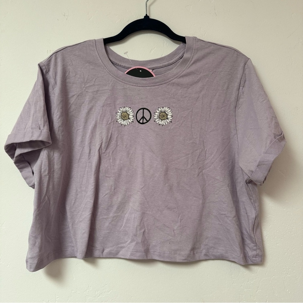 Angel‎ Energy Happiness Blooms Graphic Cropped Tee - Lavender, Size XL - Picture 2 of 6